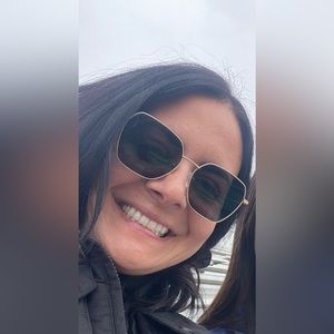 Meet your Posher, Missy